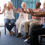 تمرینات صندلی برای سالمندان: فعال و سالم ماندن
